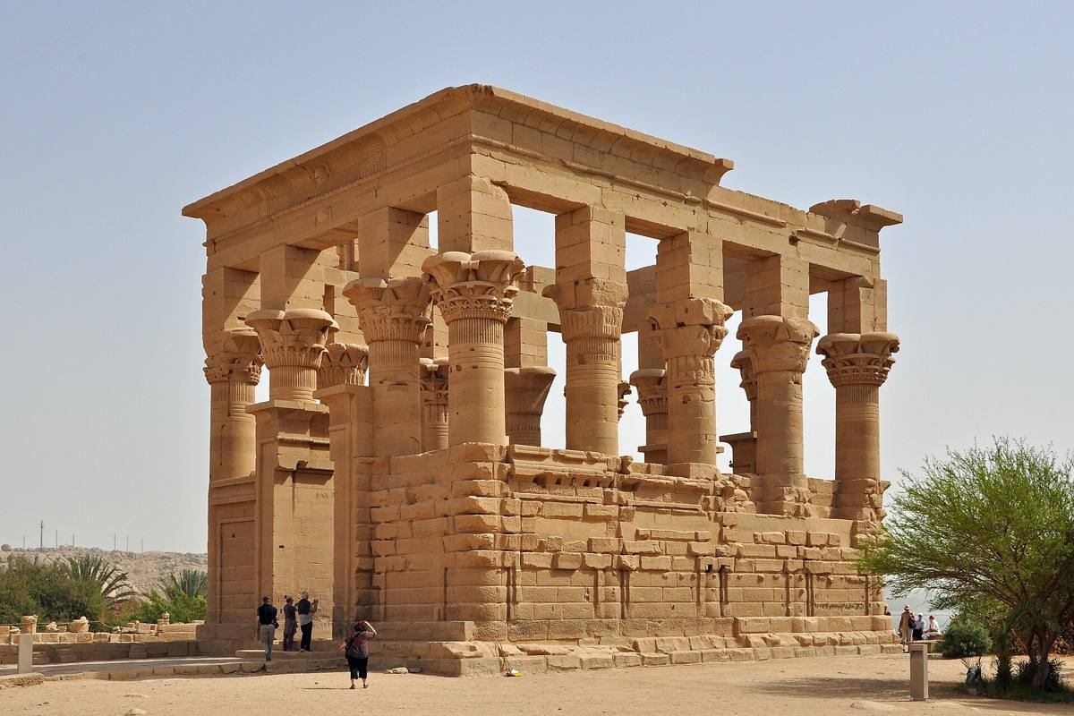Trajan-Kiosk im Tempelbezirk von Philae bei Assuan